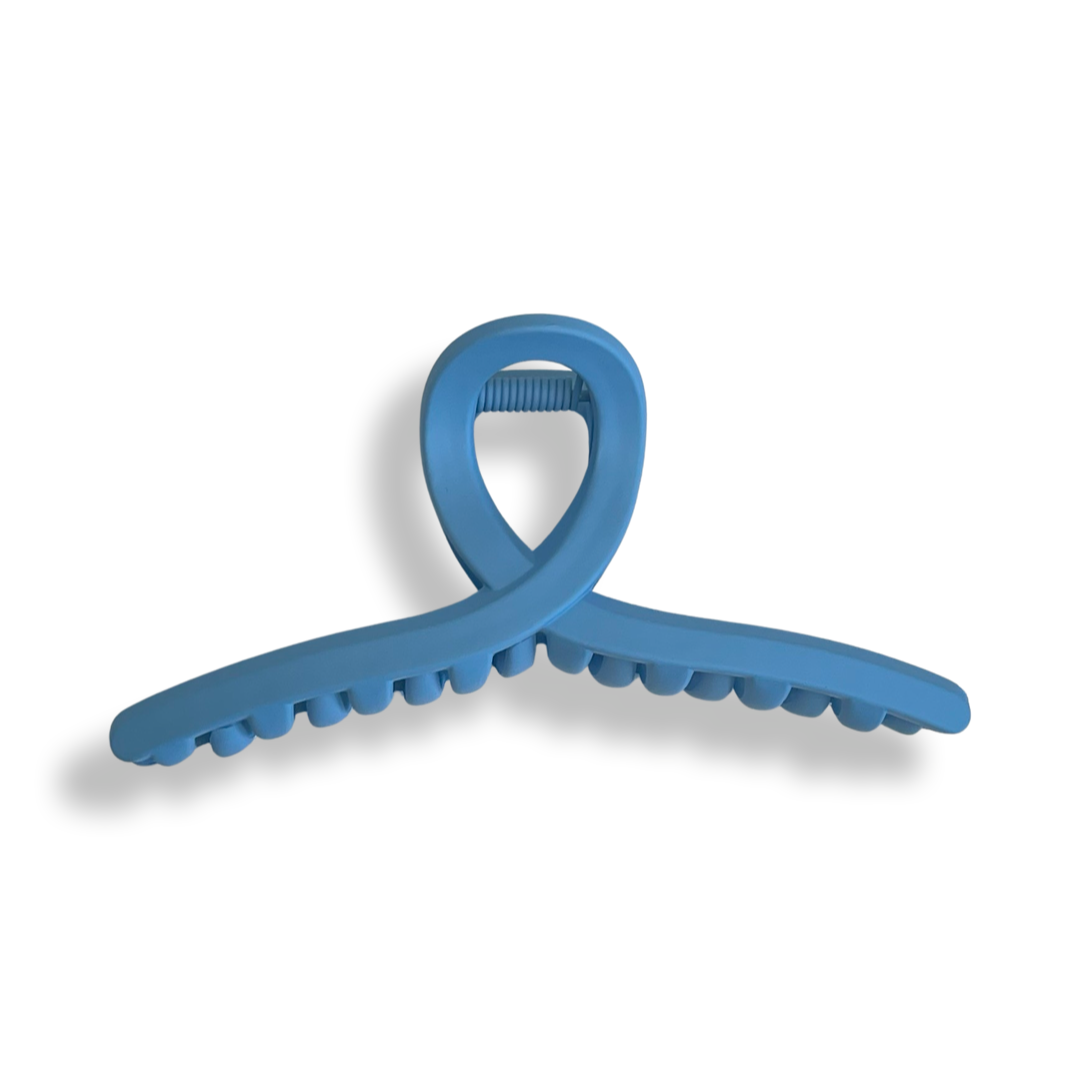 Knotted Claw